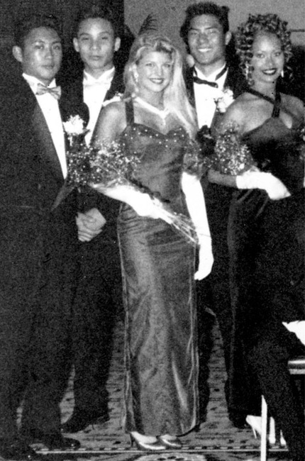 Formal Dance Gallery, Fergie